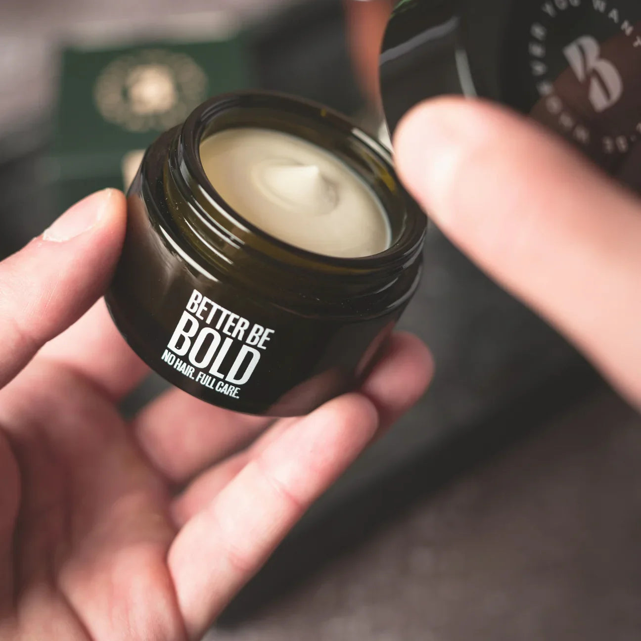 Better Be Bold Bald Cream (0-3mm) Whiteh Anti-Shine Effect