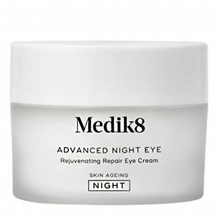 Crème pour les yeux de nuit avancée Medik8™
